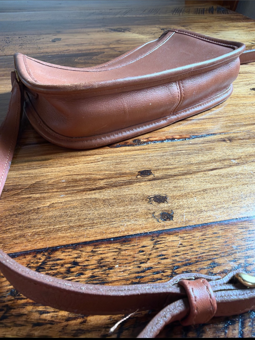 Coach Vintage Wendie Crossbody Bag 9031 in Saddle Excellent Condition - Picture 8 of 12